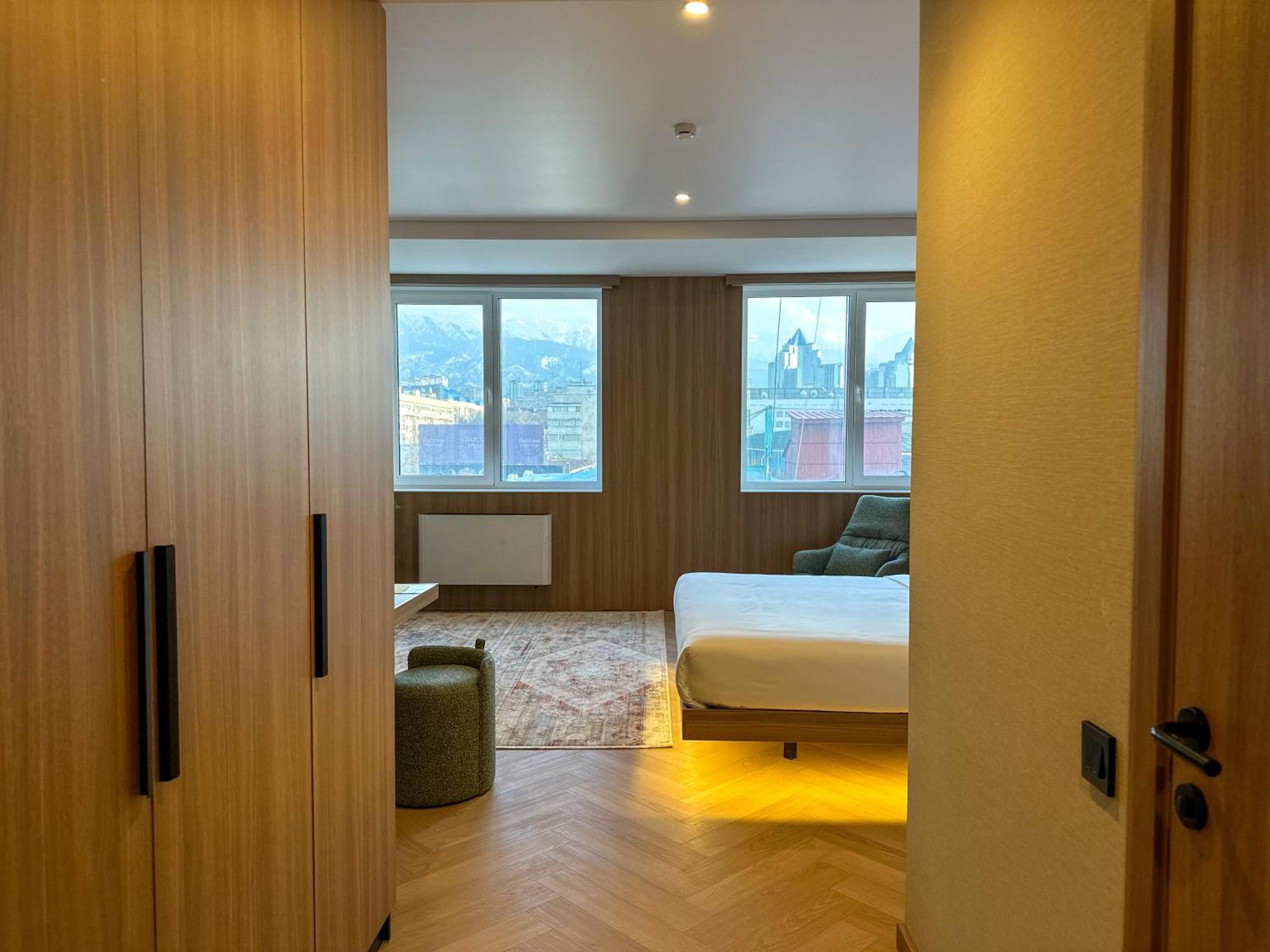 Resident Hotel Abay Almaty Exterior foto